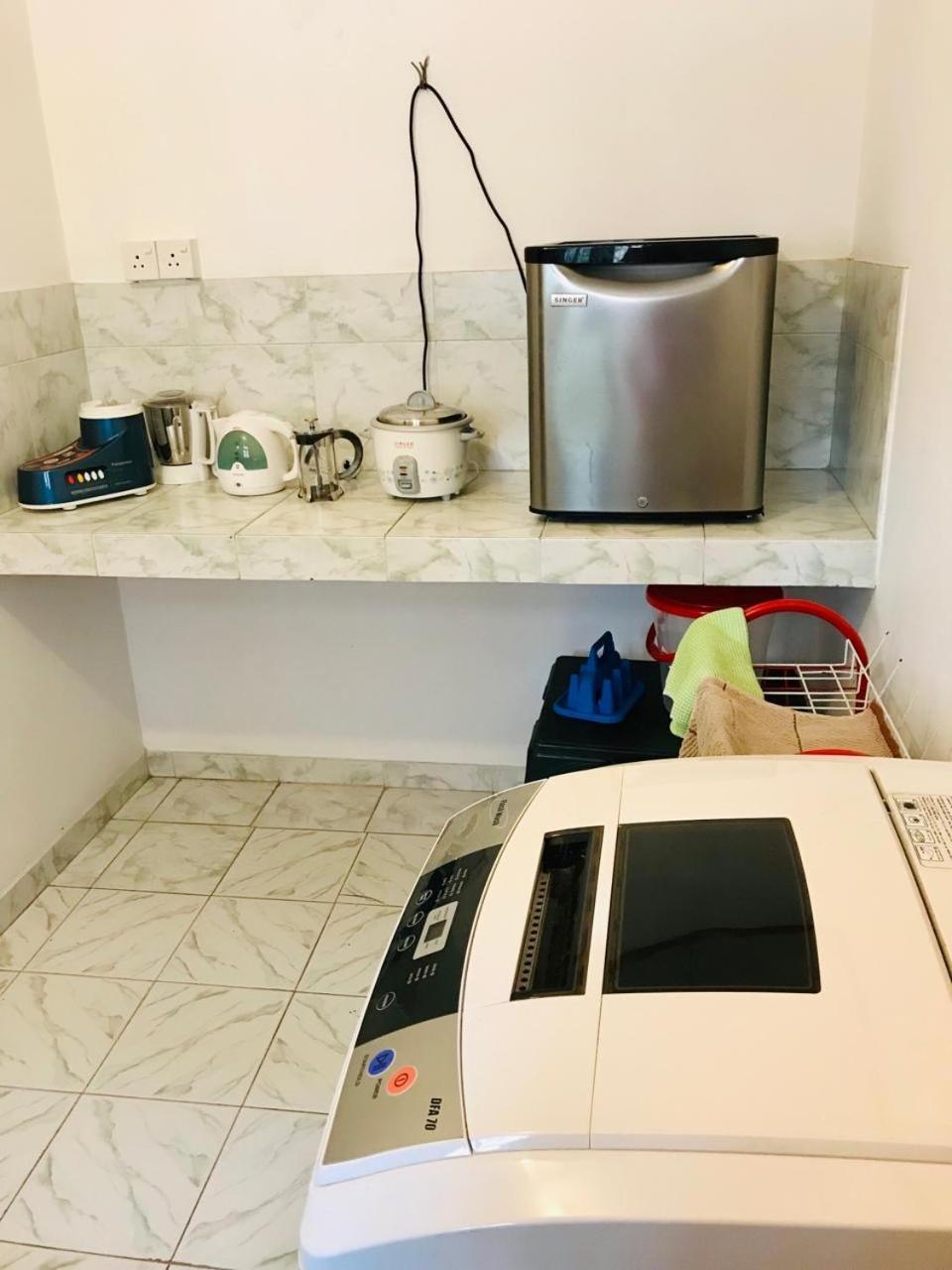 Dana Guest Home Mirissa Bagian luar foto